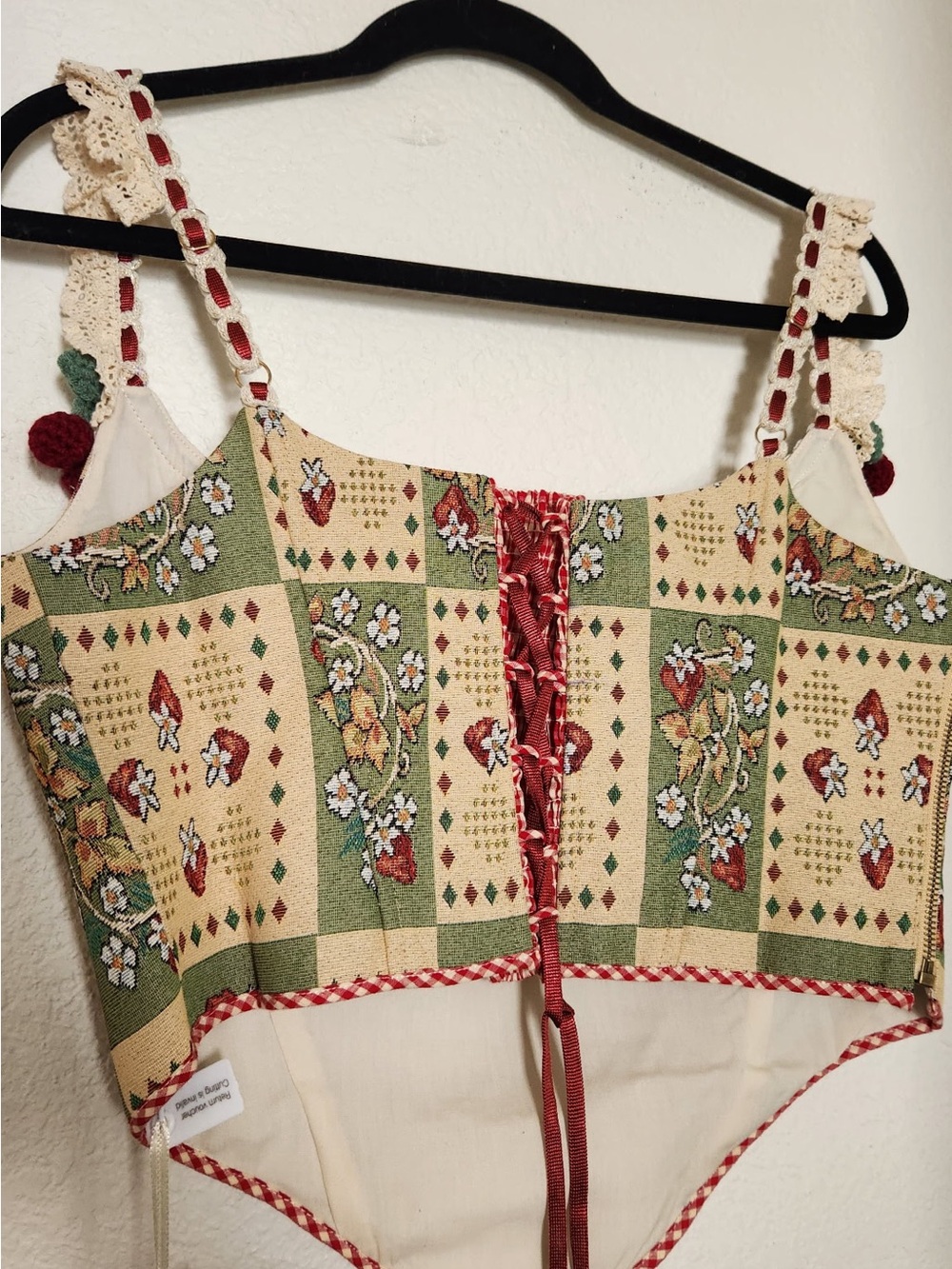 Lacemade Strawberry Tapestry Corset - Picture 6 of 11